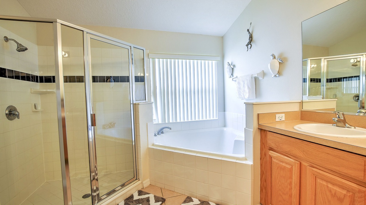 Photo of Bathroom in Highgate Park