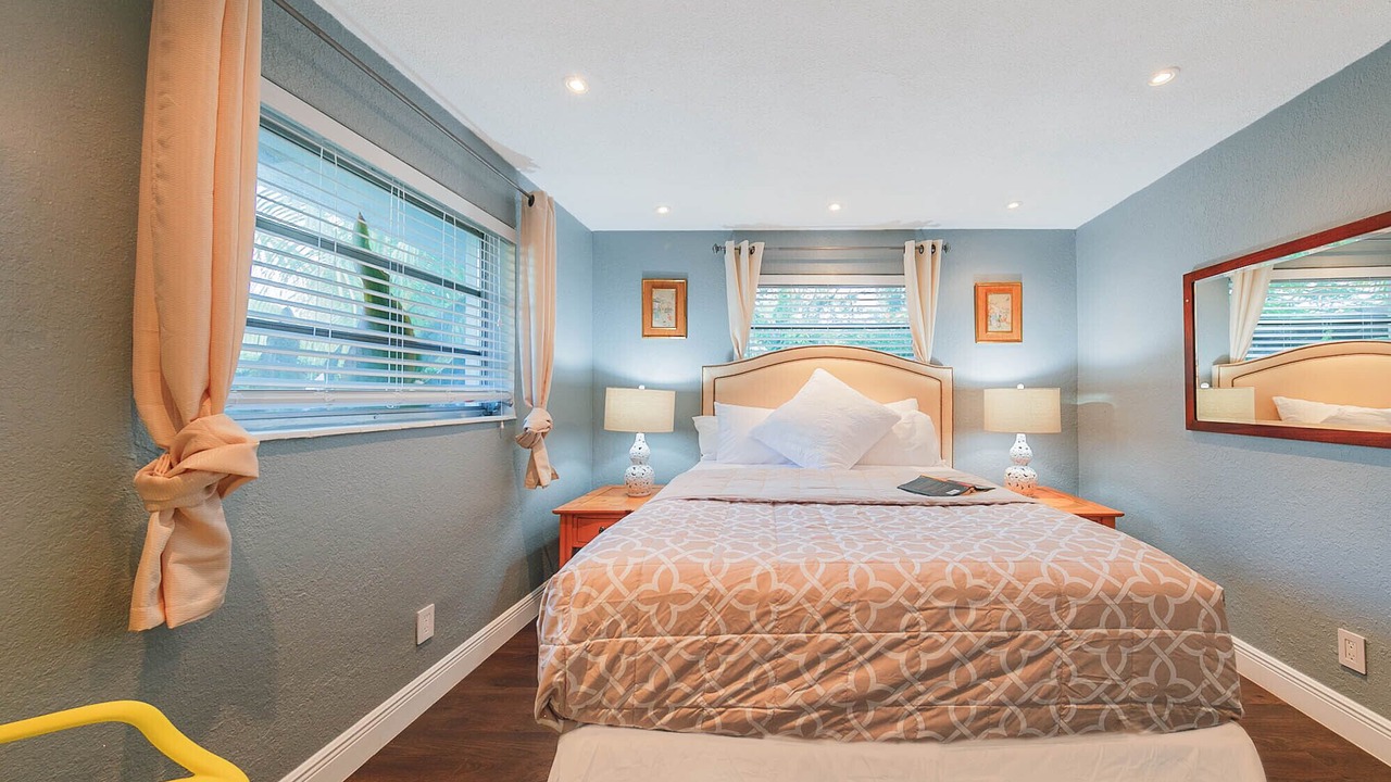 Photo of Bedroom in Sailboat Bend