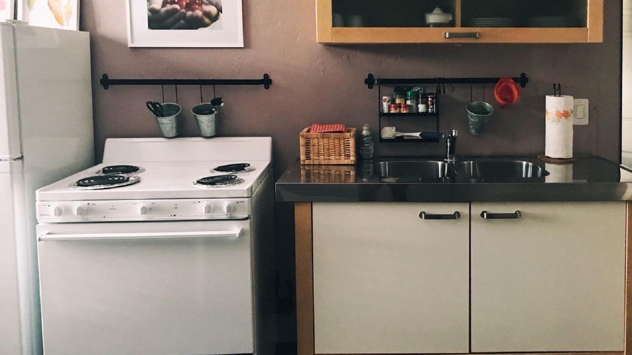 Photo of Kitchen in Altamont Manor