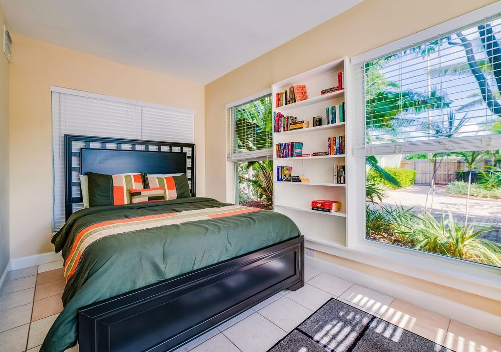 Photo of Bedroom in Lake Ridge