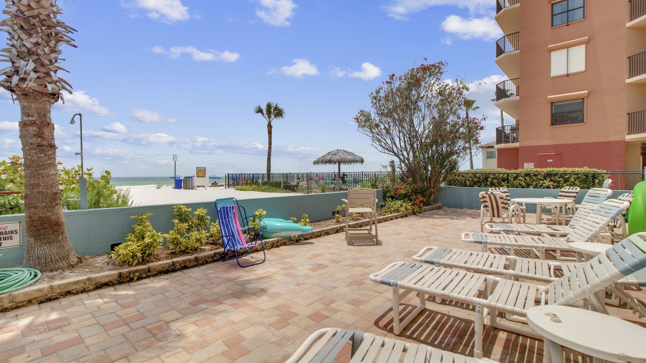 Photo of Patio Balcony in Redington Shores