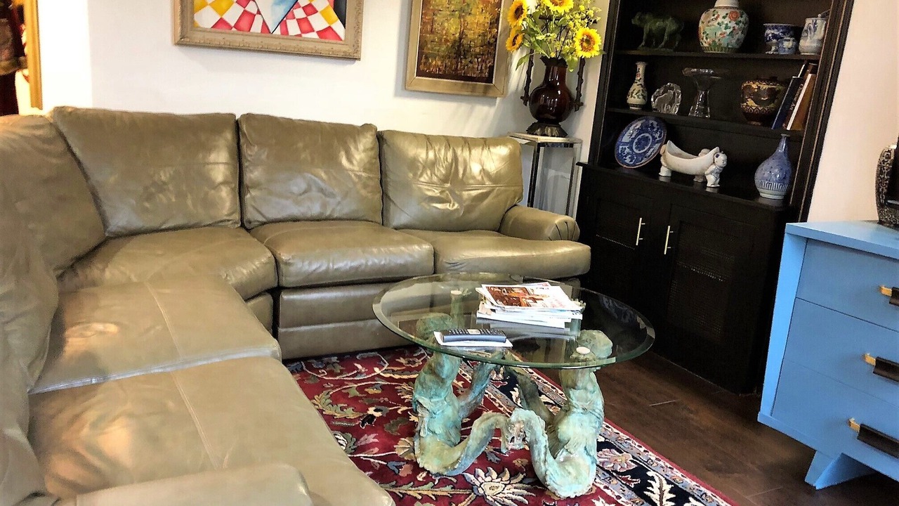 Photo of Livingroom in Central Business District