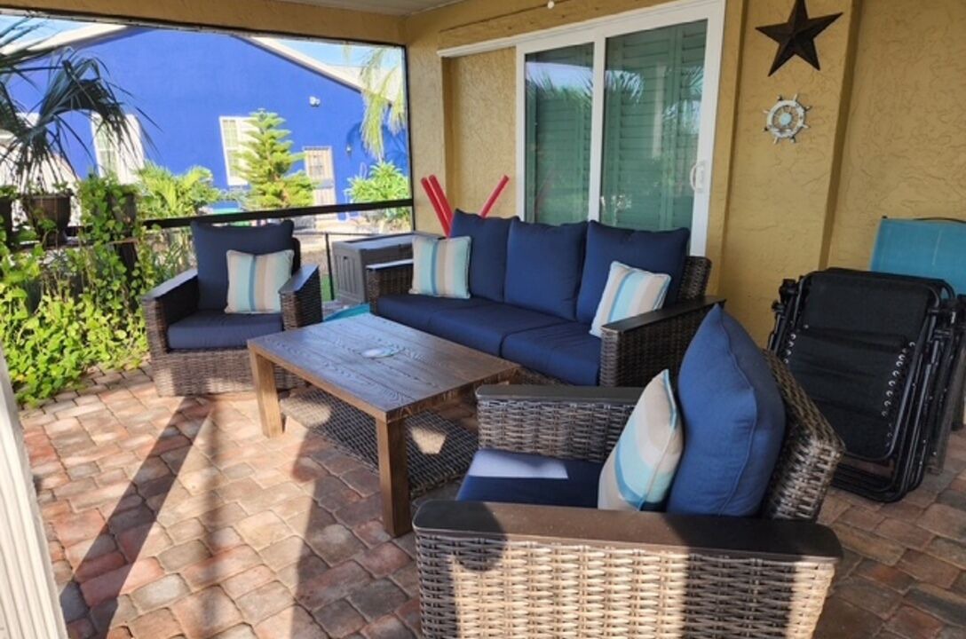 Photo of Patio Balcony in Apollo Beach