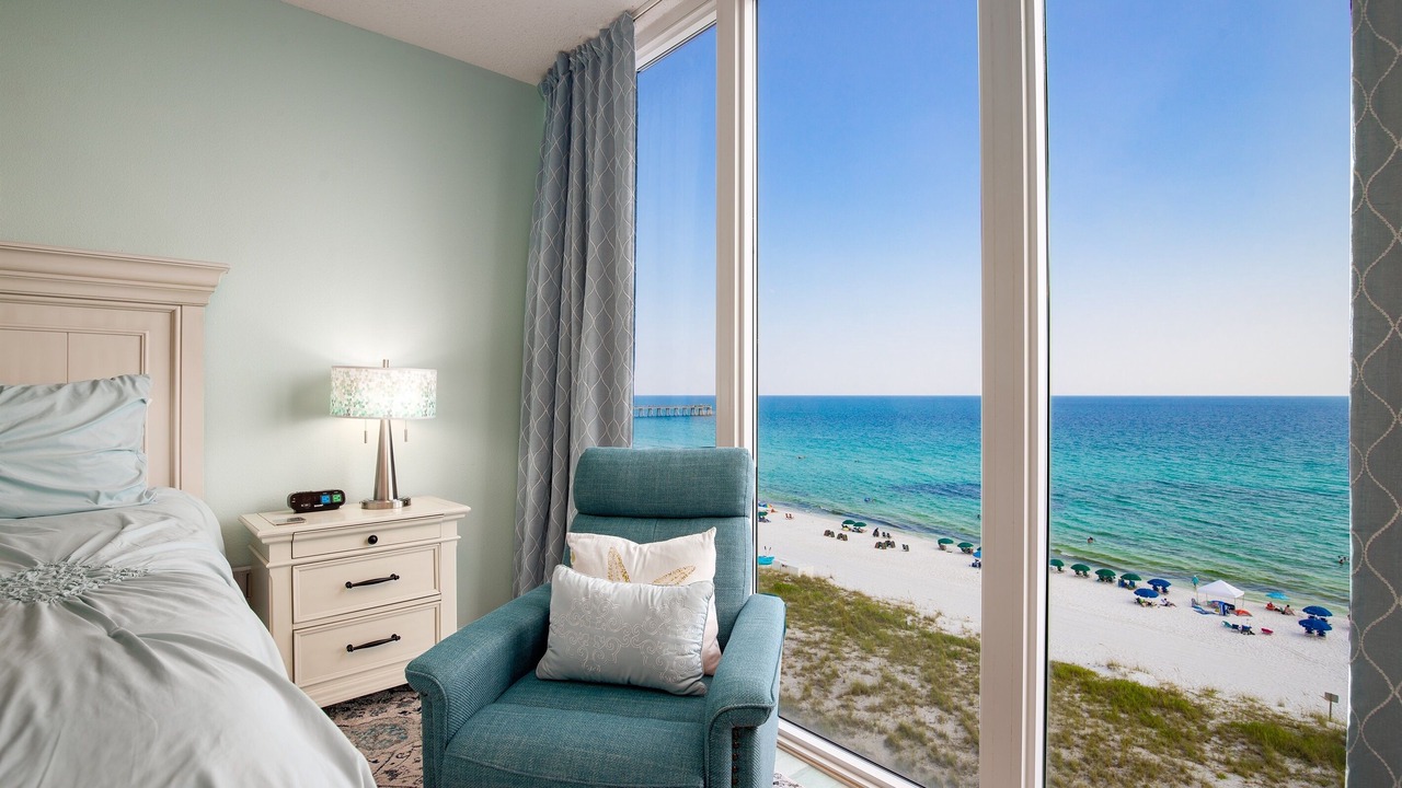 Photo of Bedroom in Navarre Beach
