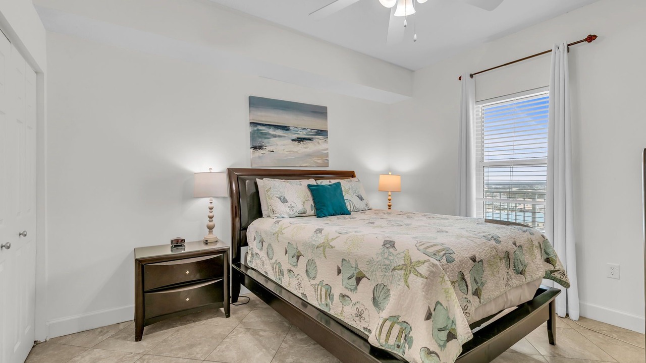 Photo of Bedroom in Gulf Shores
