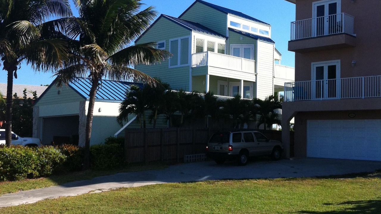 Photo of Outdoor in Ambersand Beach