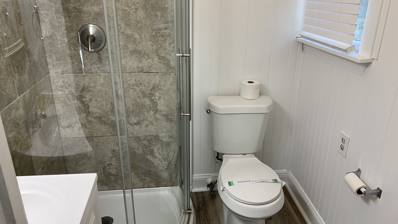 Photo of Bathroom in South Eola