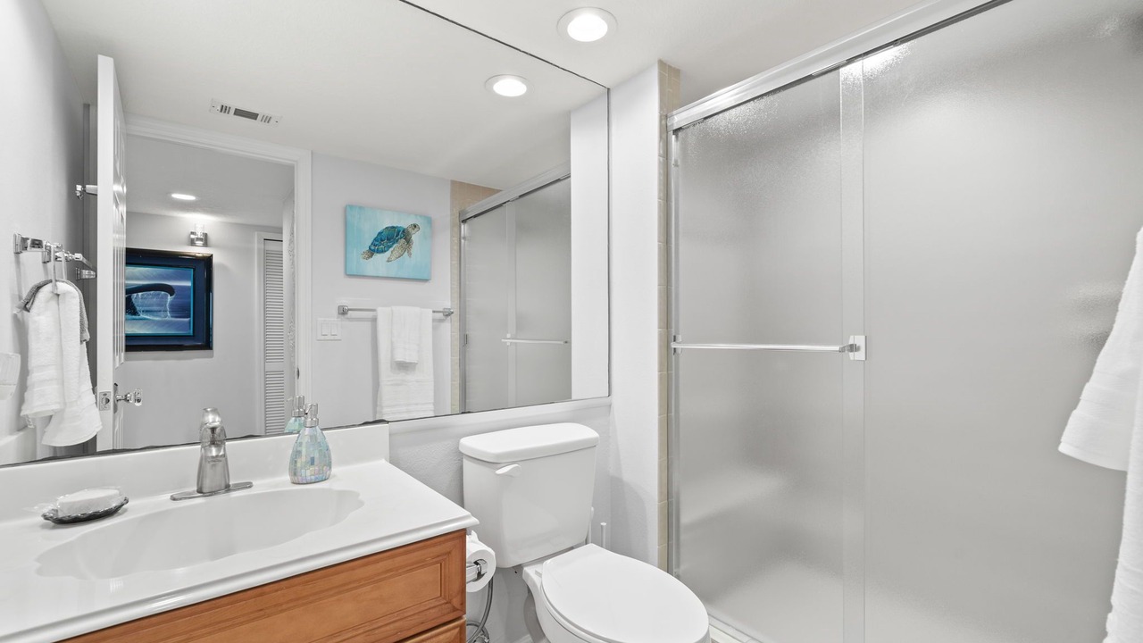 Photo of Bathroom in Independence Square