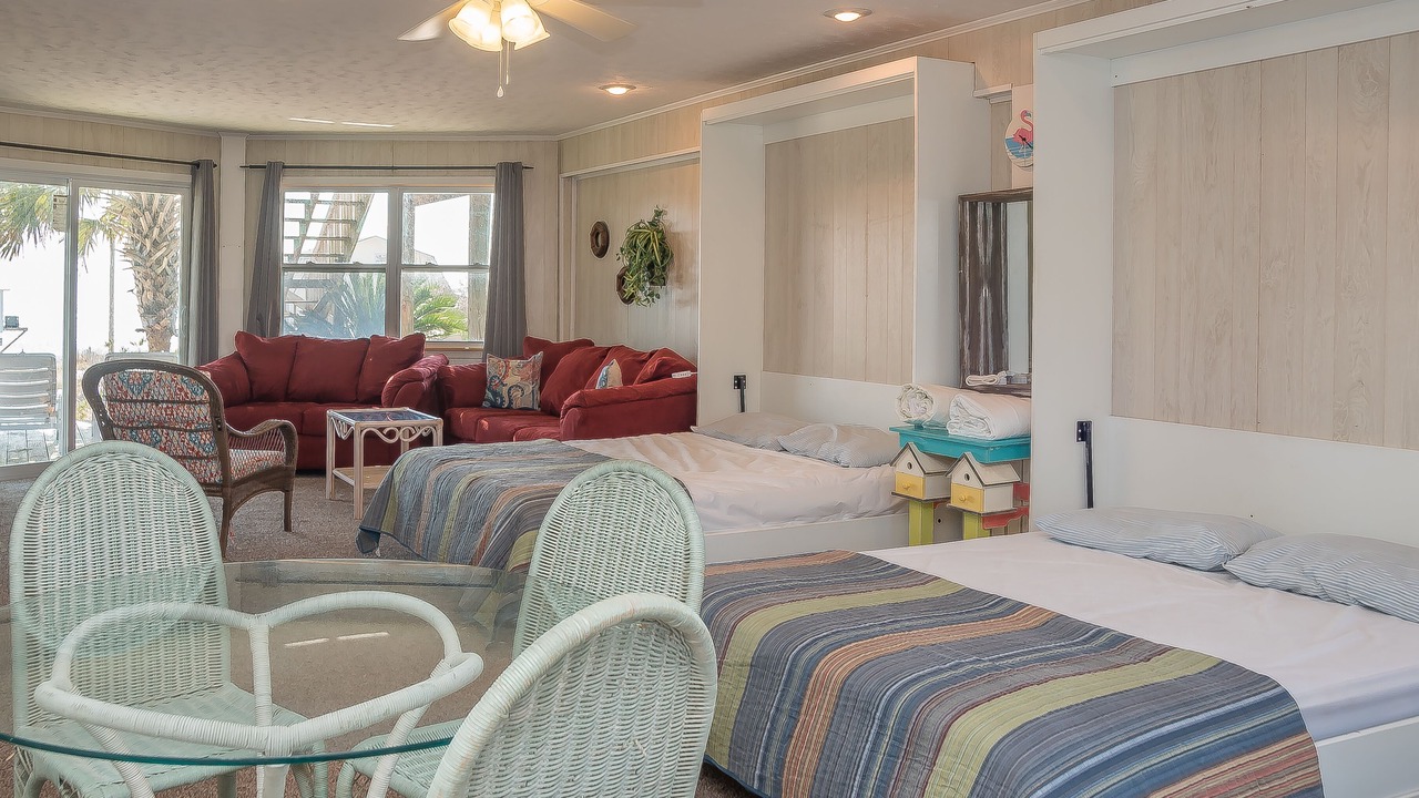 Photo of Bedroom in Surf Side Shores