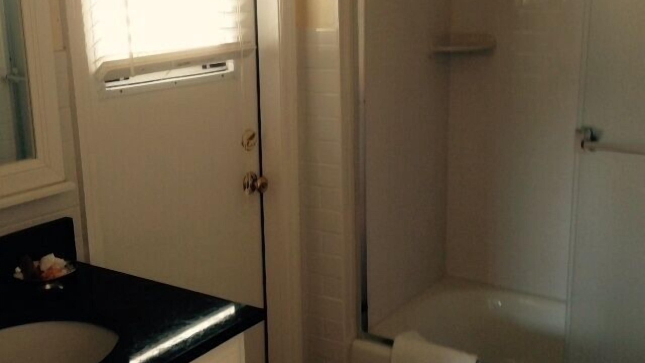 Photo of Bathroom in Belleair Beach