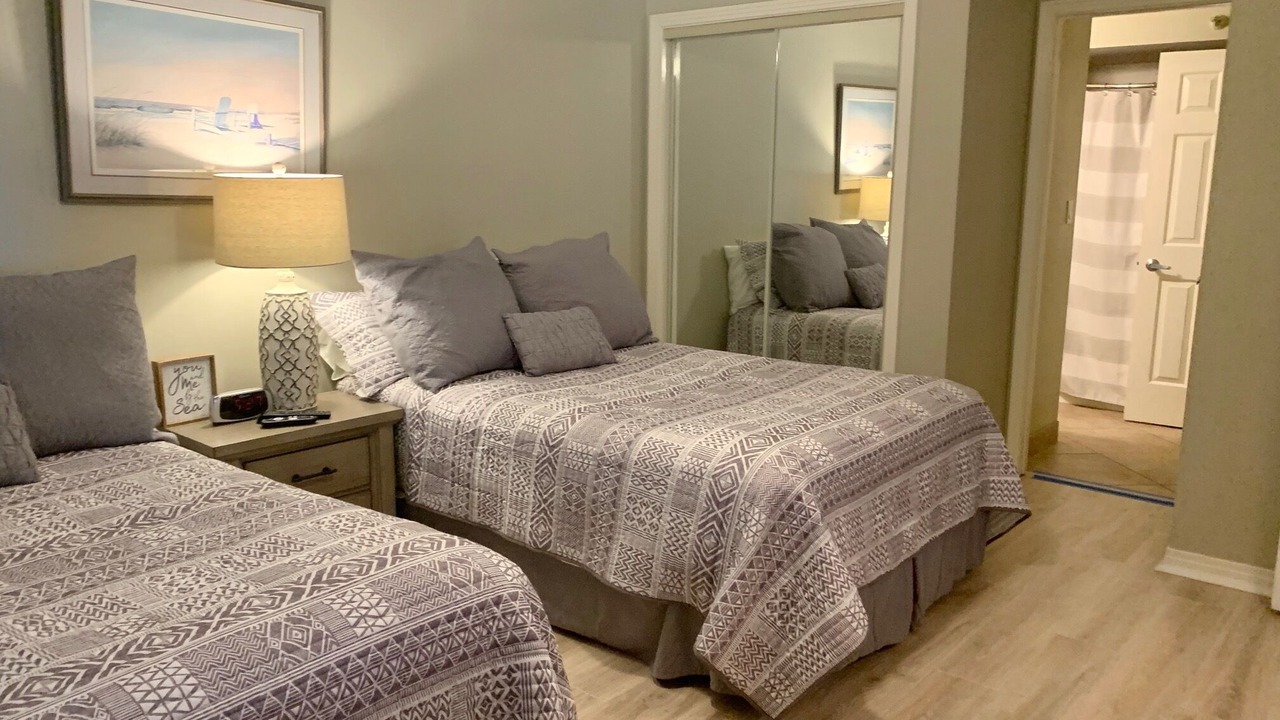 Photo of Bedroom in Miramar Beach