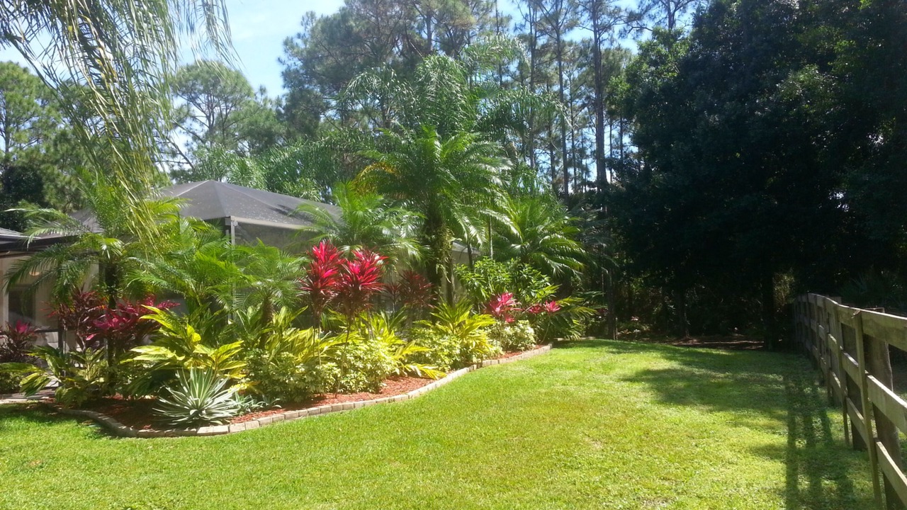 Photo of Outdoor in Jupiter Farms