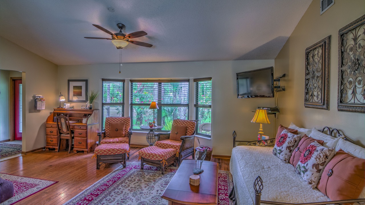 Photo of Bedroom in Jupiter Farms