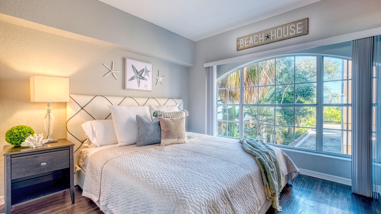 Photo of Bedroom in Independence Square