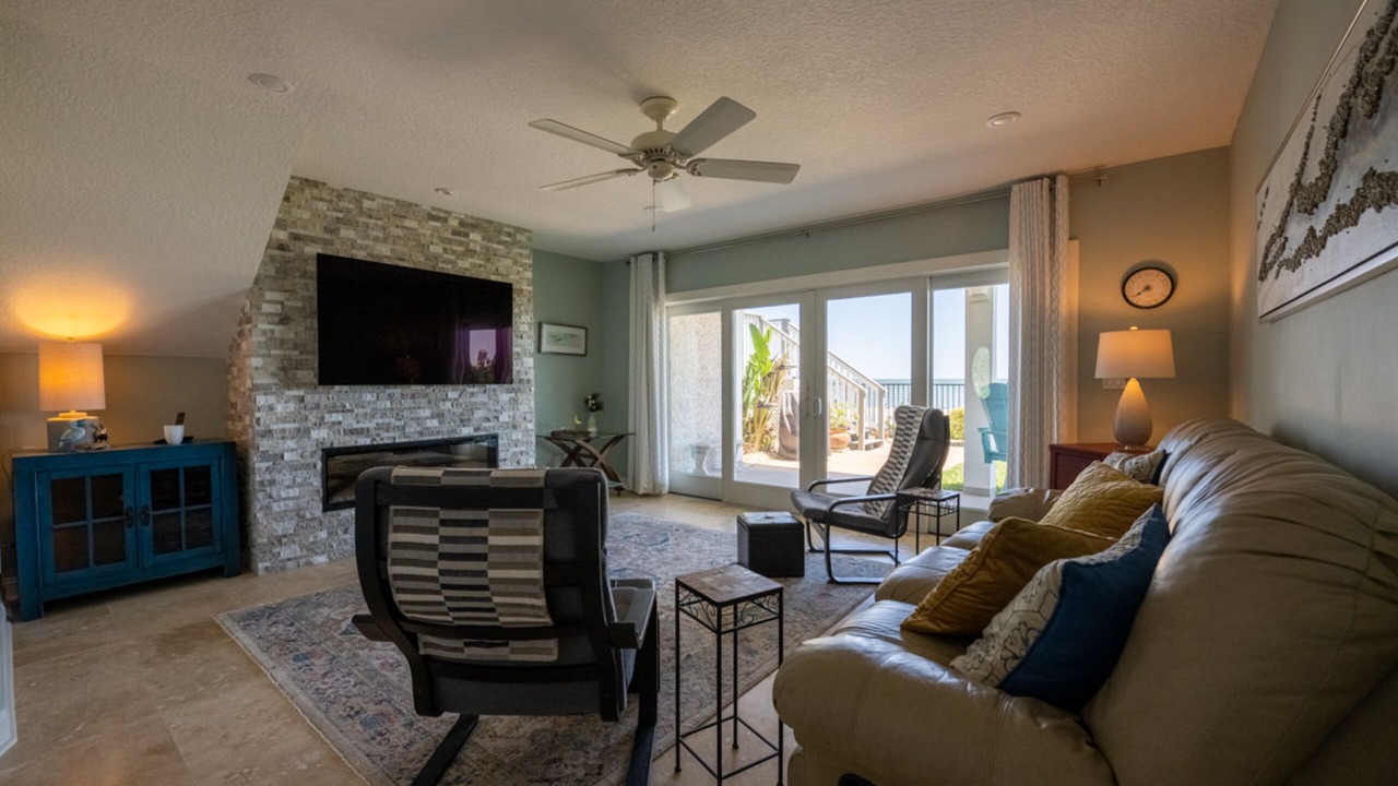 Photo of Livingroom in Fernandina Beach