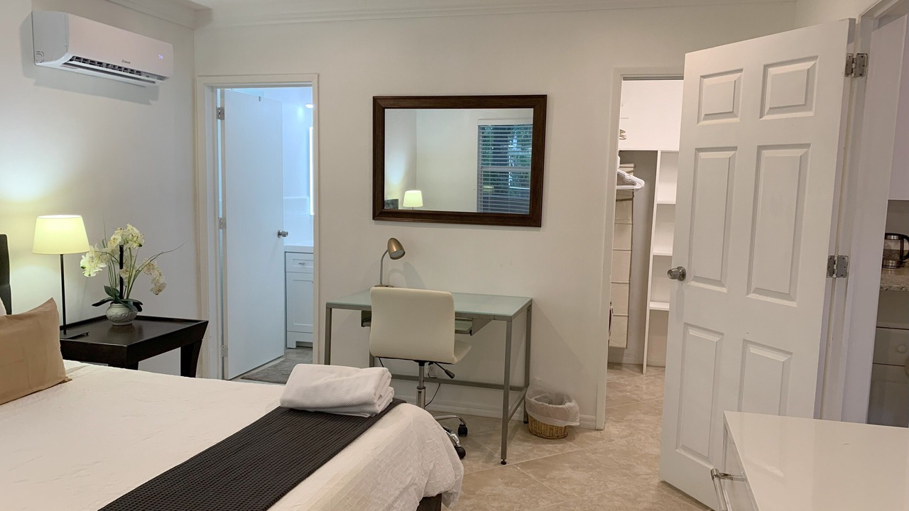 Photo of Bedroom in Tarpon River