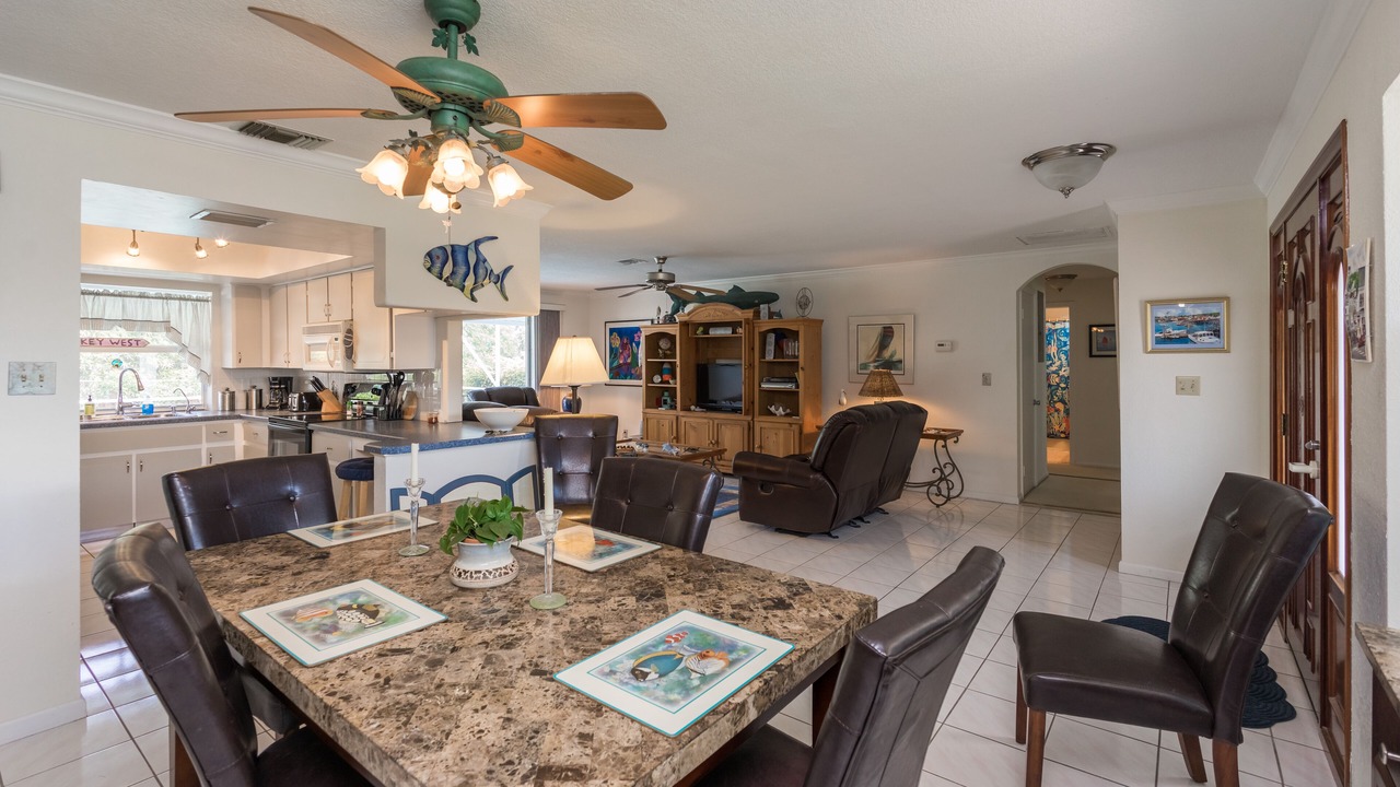 Photo of Bedroom in Tequesta