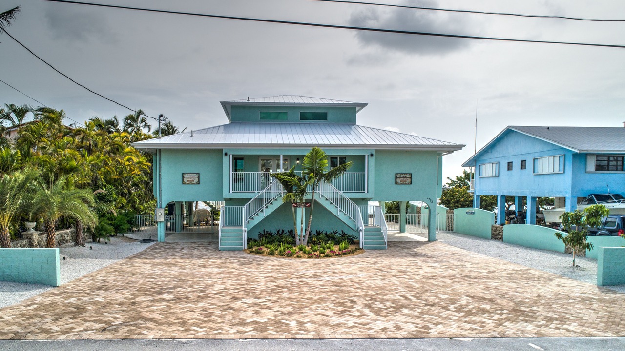Photo of Outdoor in Marathon