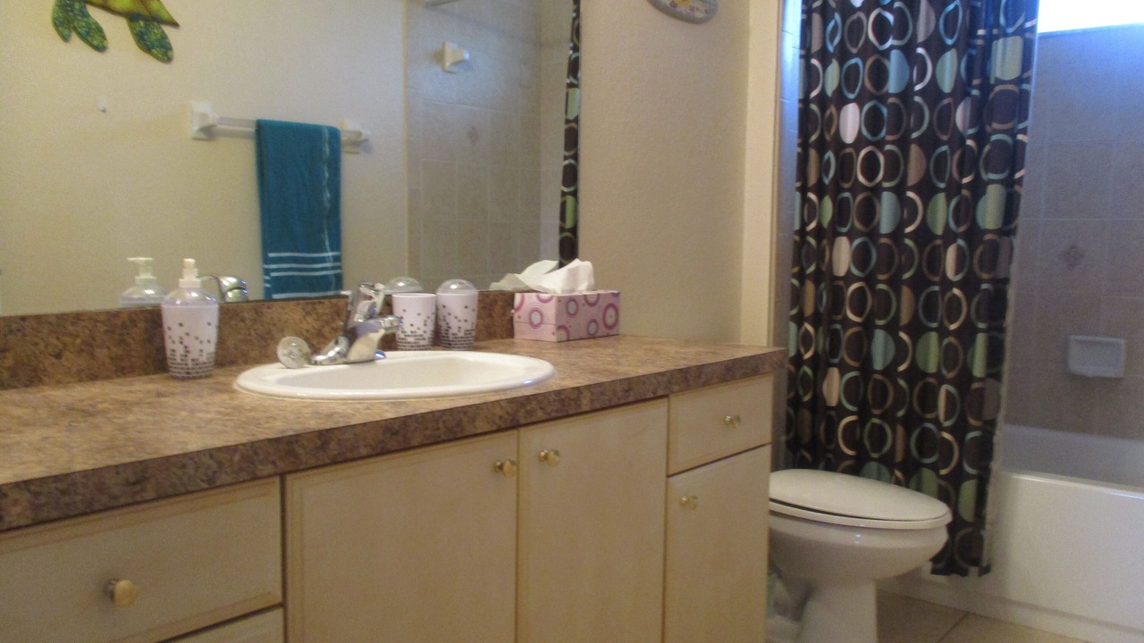 Photo of Bathroom in Sunshine