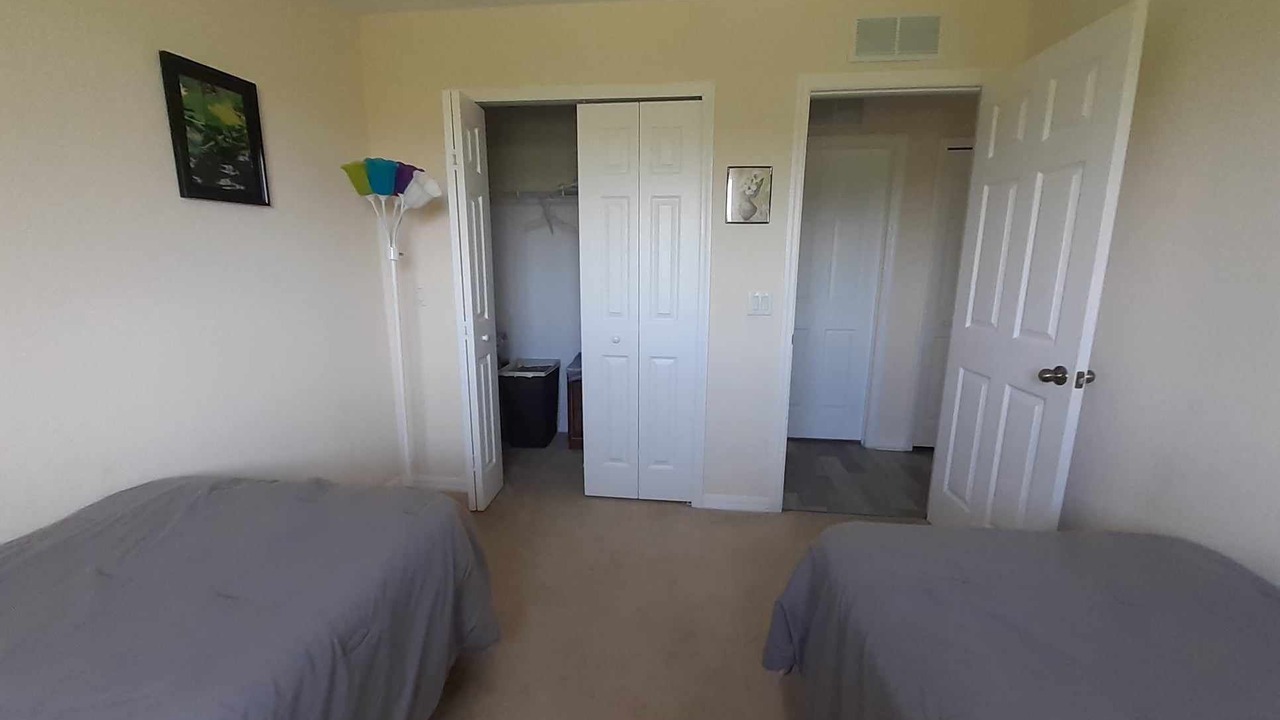 Photo of Bedroom in Sunshine