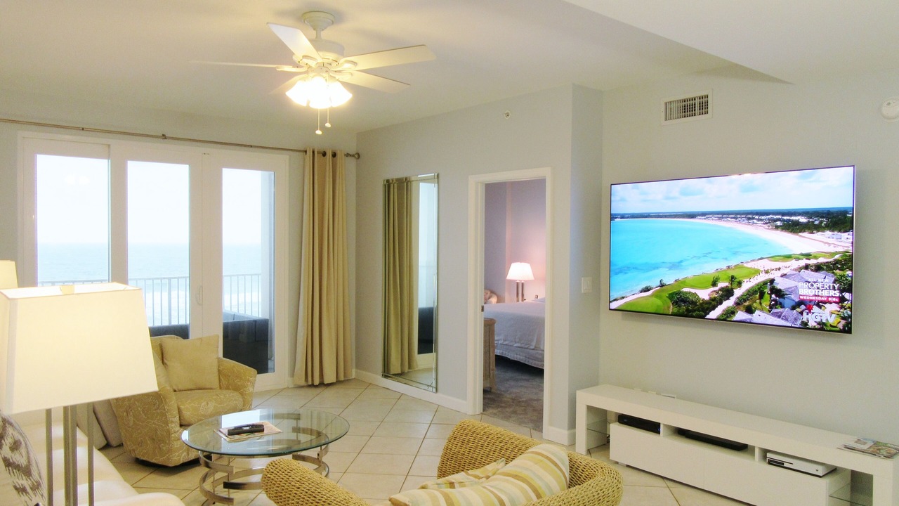 Photo of Bedroom in Crystal Beach