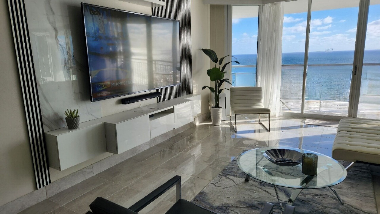 Photo of Others in Sunny Isles Beach