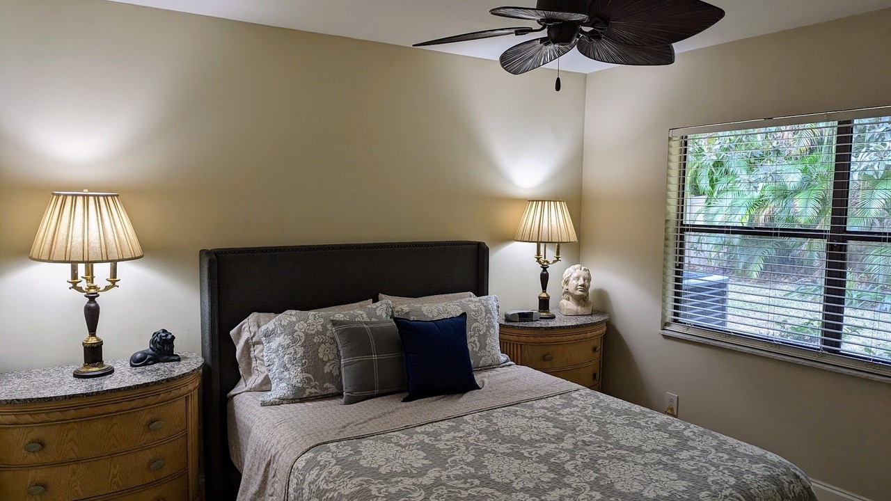 Photo of Bedroom in Deerfield Beach