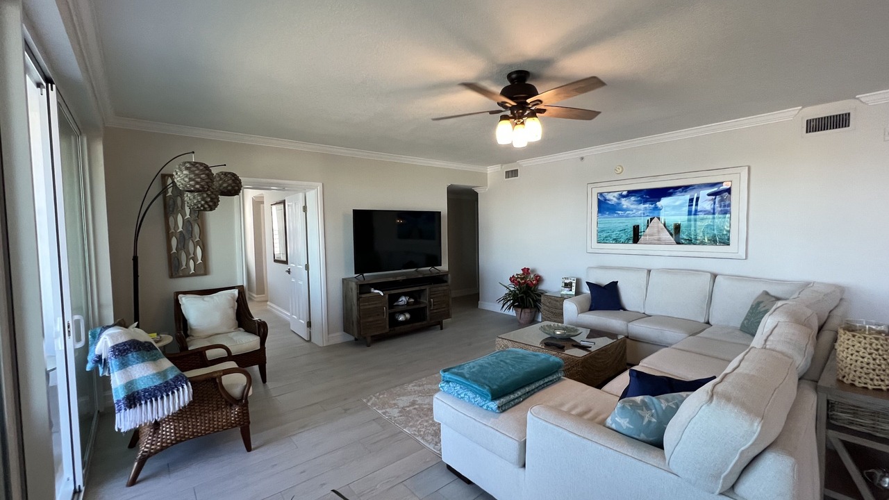 Photo of Livingroom in Islamorada