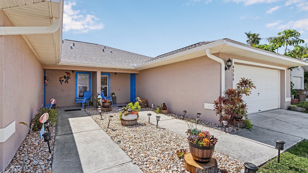 Photo of Outdoor in Pelican