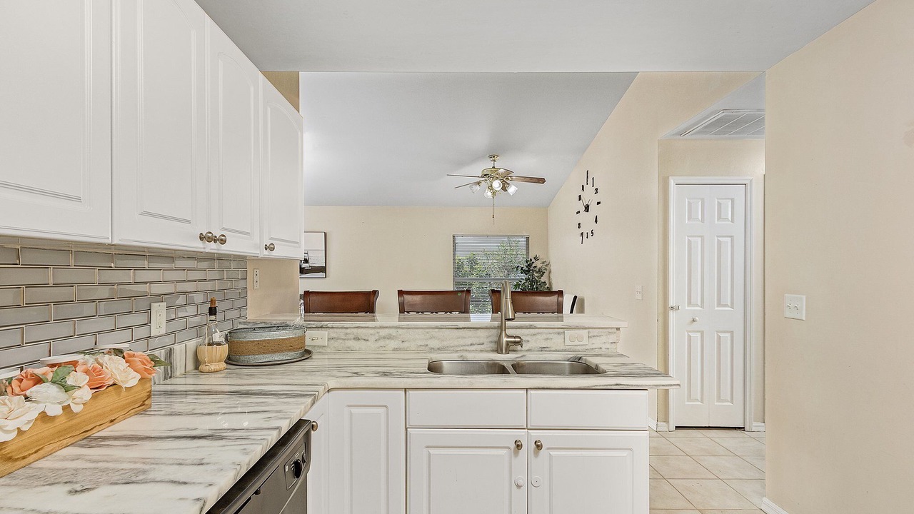 Photo of Kitchen in Pelican