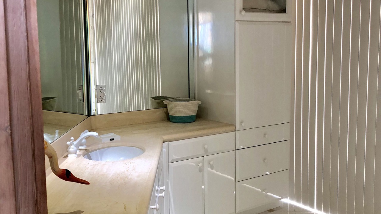 Photo of Bathroom in Islamorada