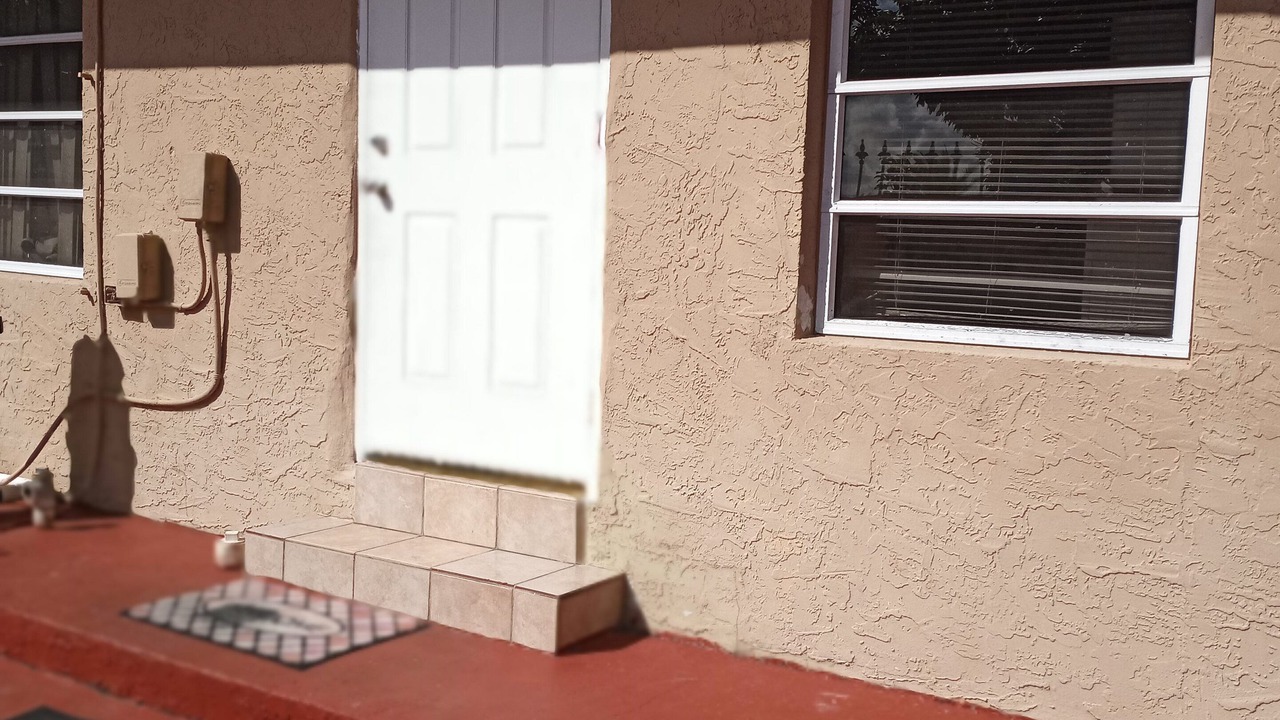 Photo of Outdoor in Tamiami