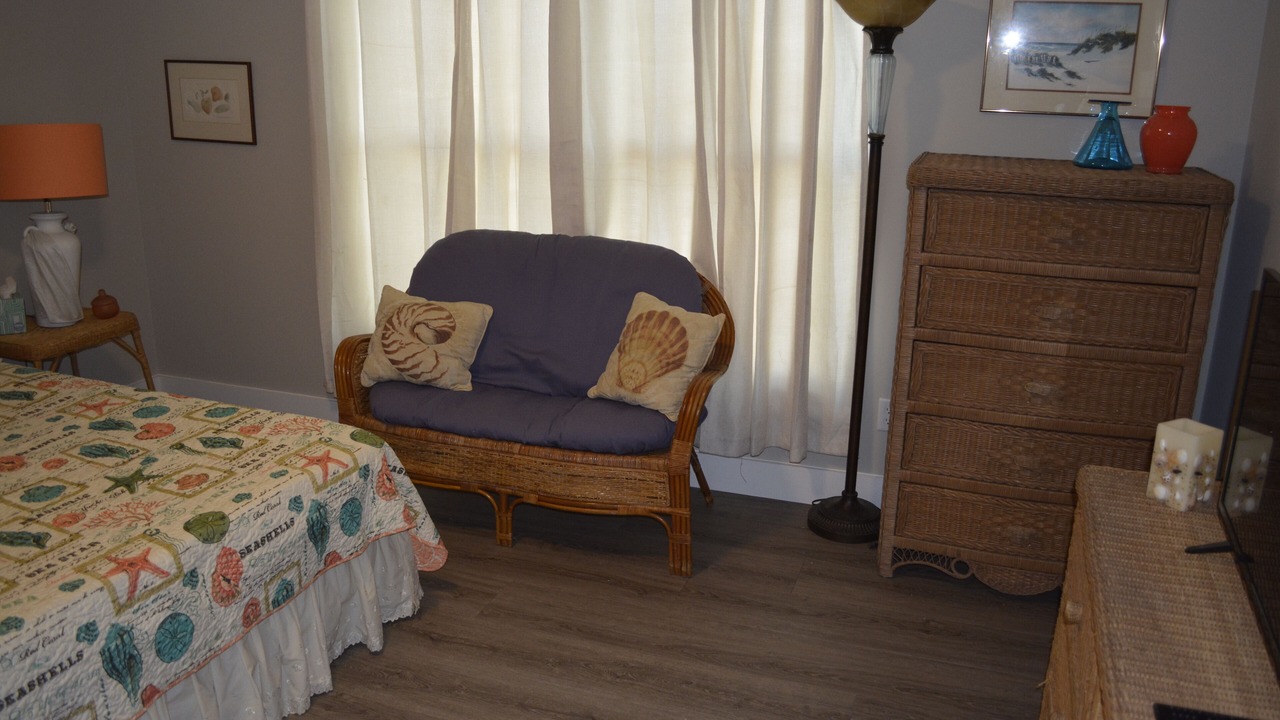 Photo of Bedroom in Pensacola Beach