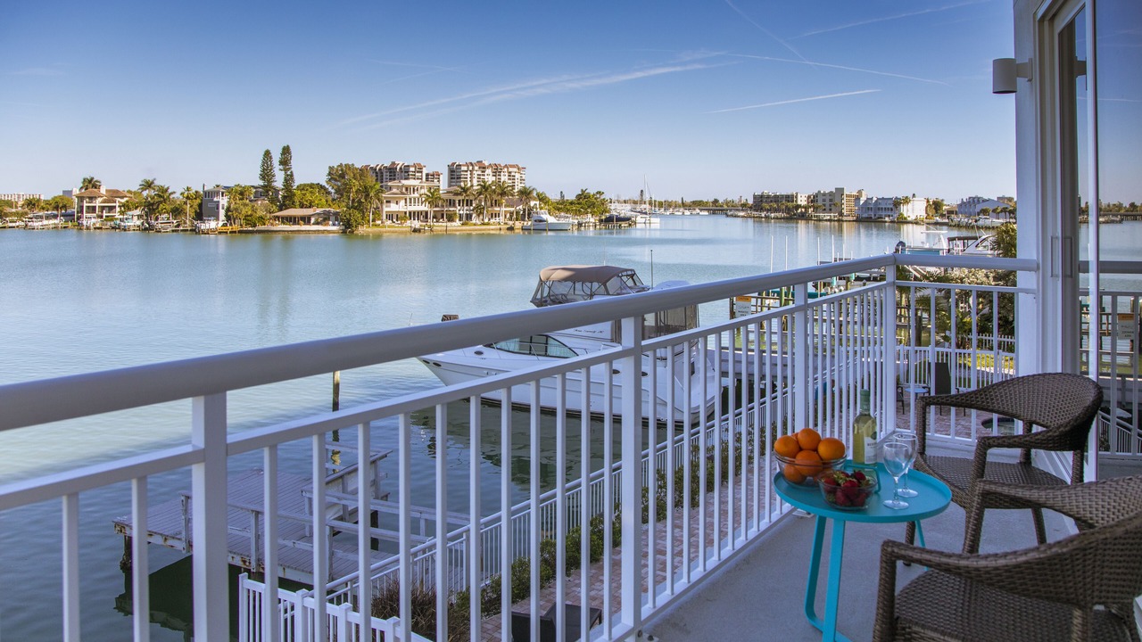 Photo of Patio Balcony in Treasure Island