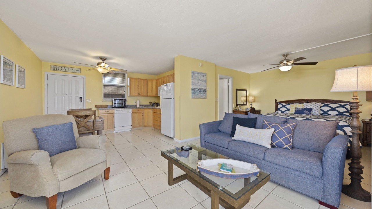 Photo of Livingroom in Bonita Springs