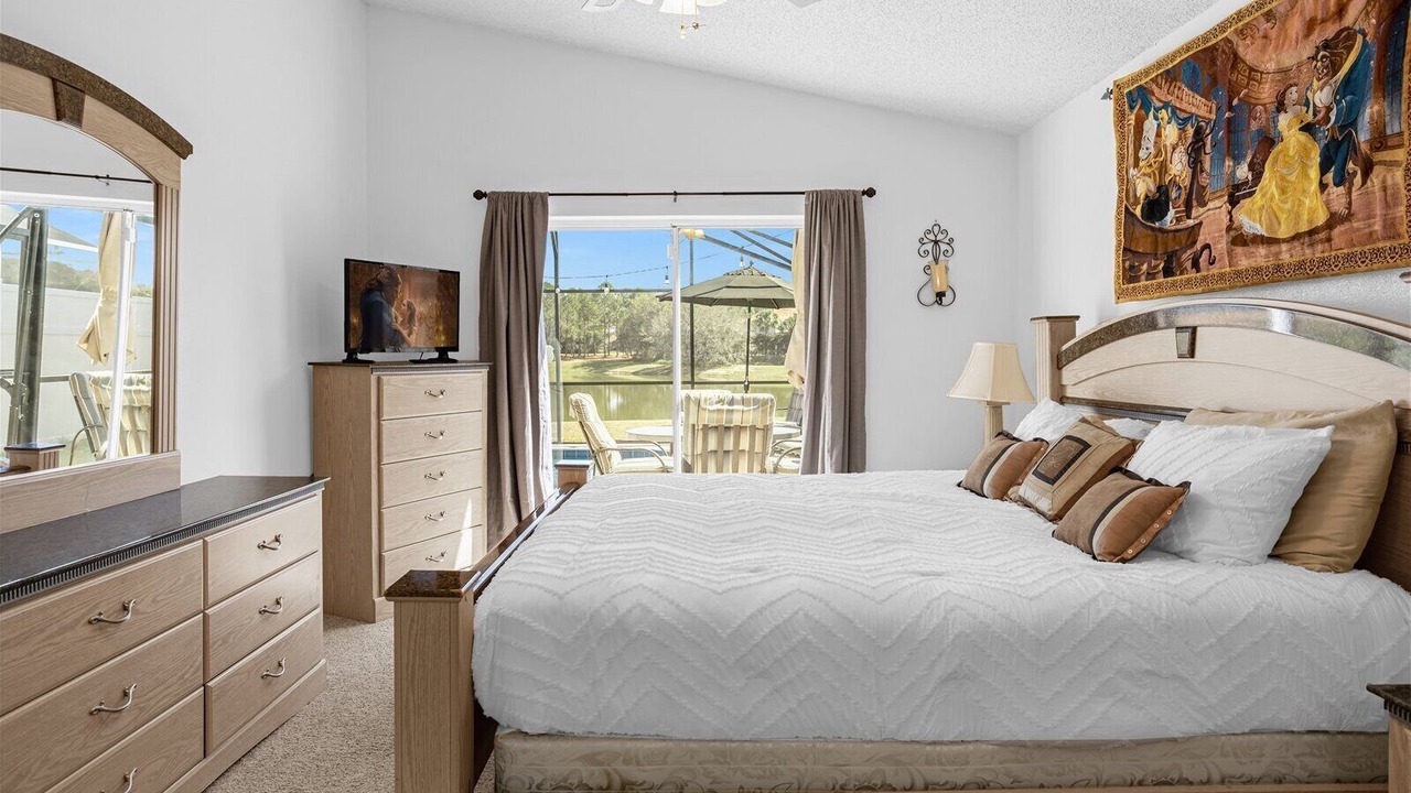 Photo of Bedroom in Lindfields