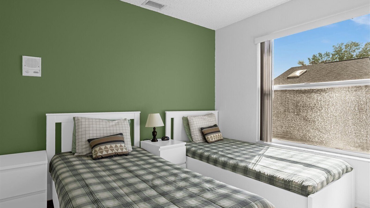 Photo of Bedroom in Lindfields
