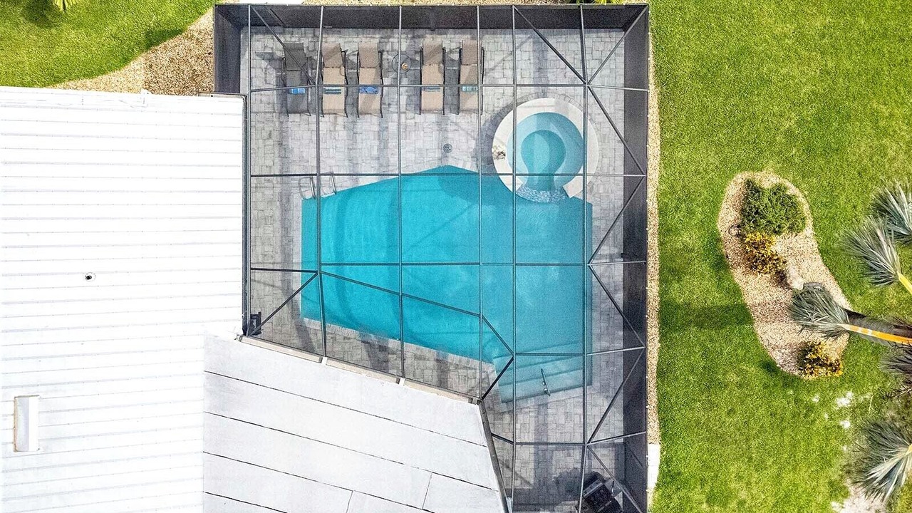 Photo of Outdoor in Pelican