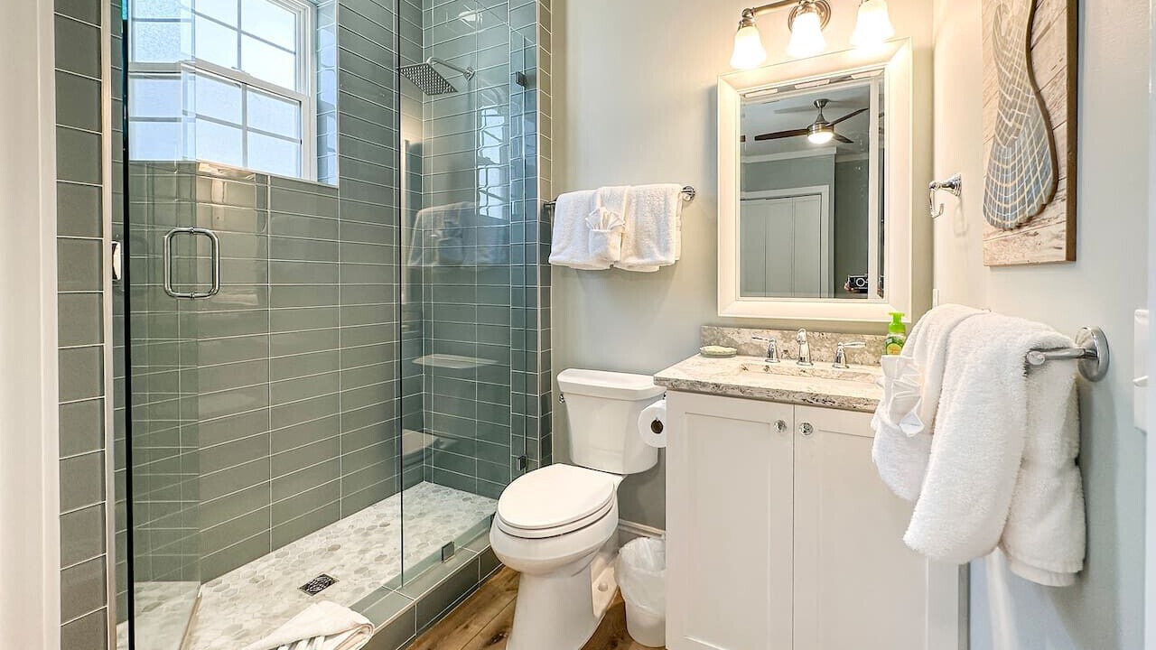 Photo of Bathroom in Seacrest Beach