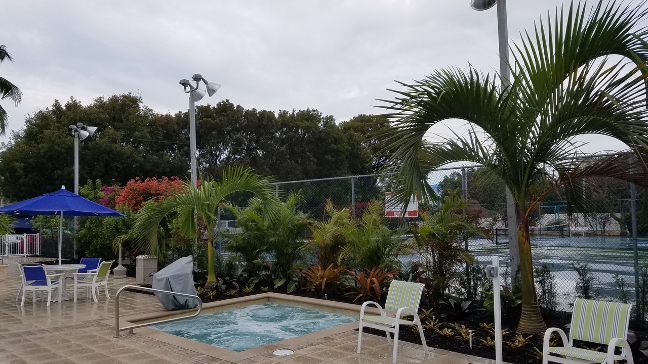 Photo of Others in Tavernier
