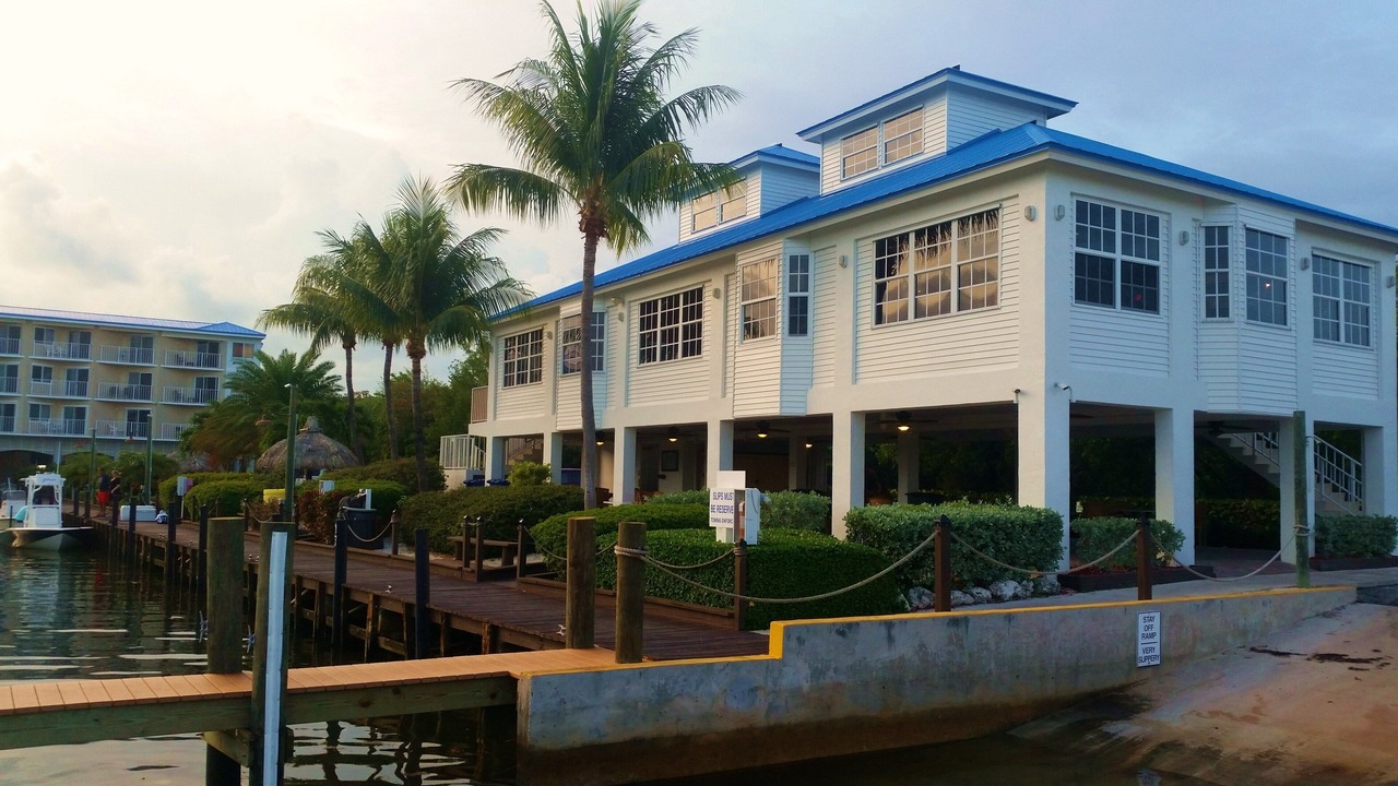 Photo of Others in Tavernier