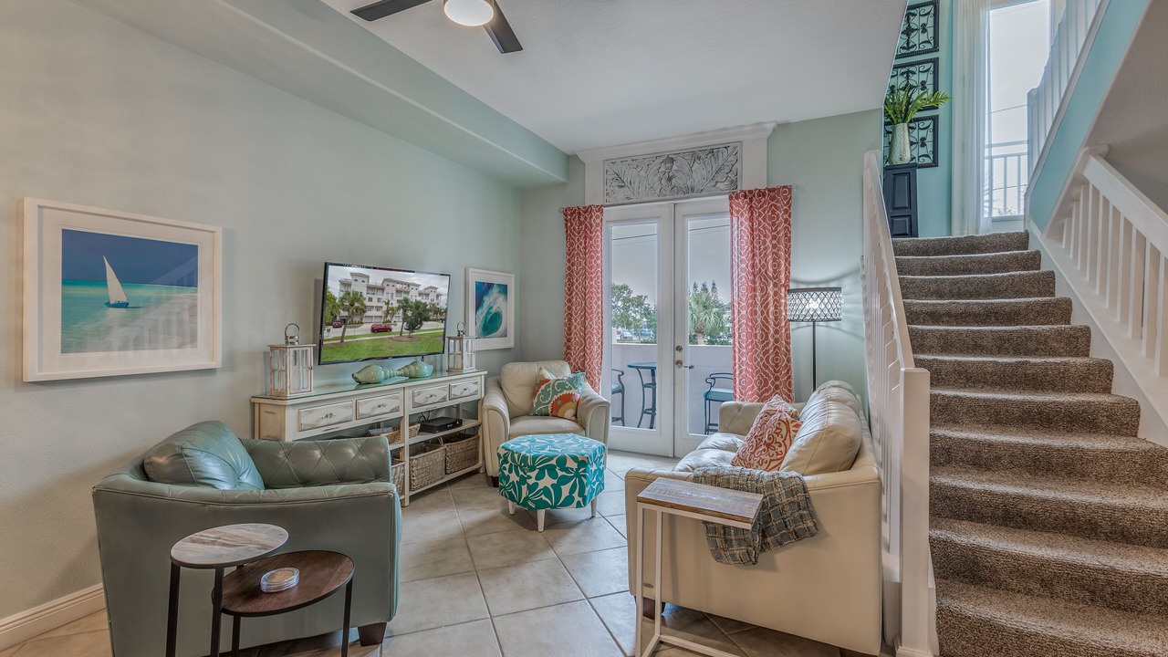 Photo of Livingroom in Bay Esplanade