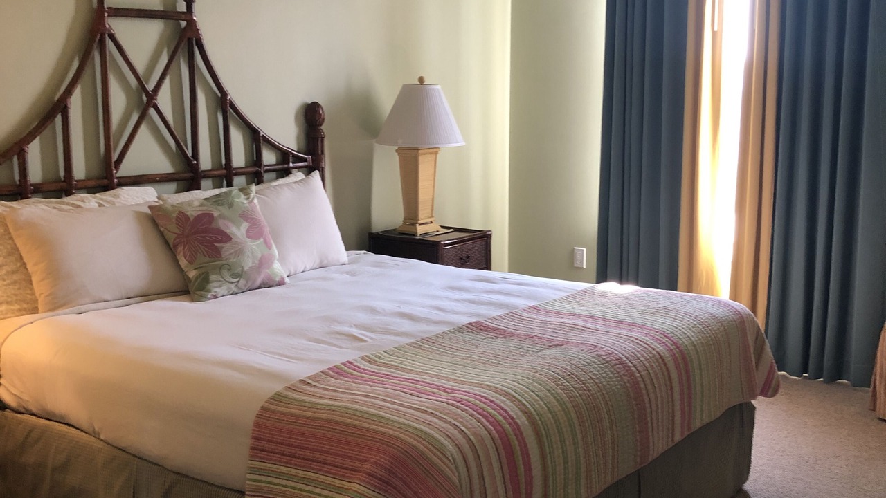 Photo of Bedroom in Baytowne Wharf