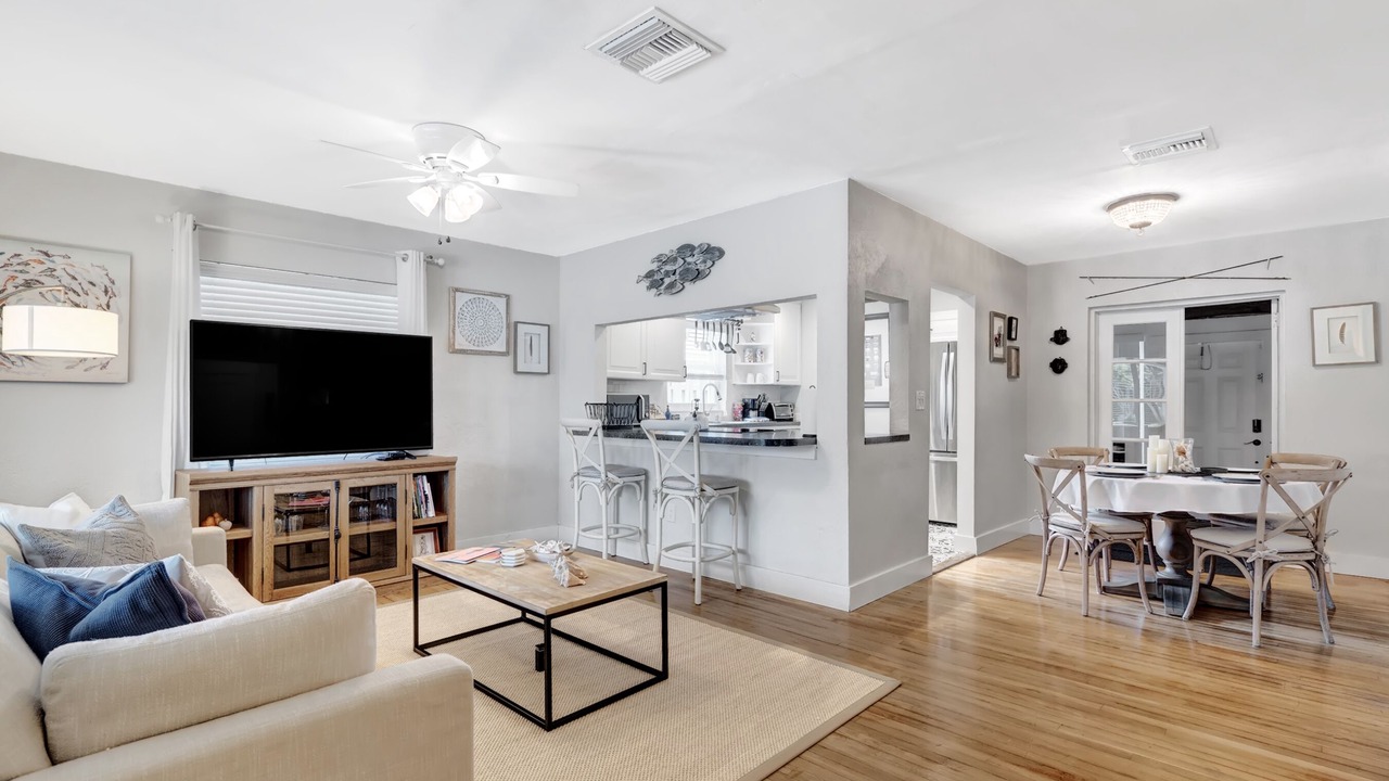 Photo of Bedroom in Southside