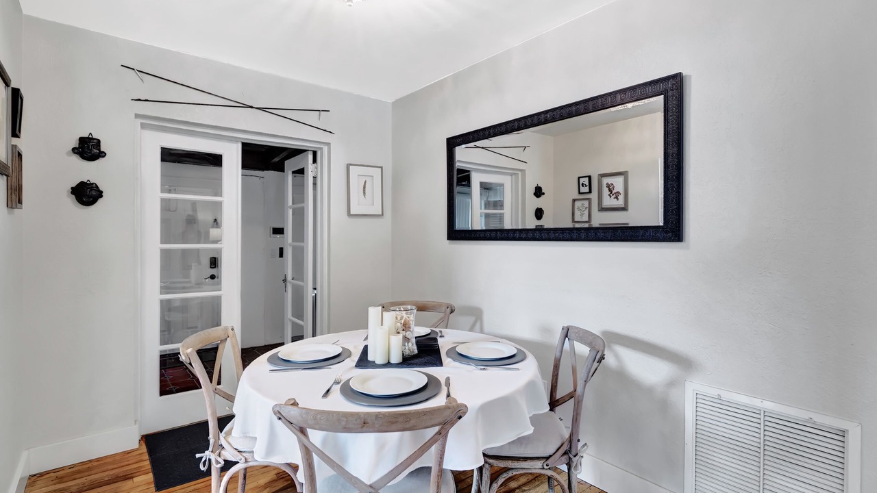 Photo of Livingroom in Southside