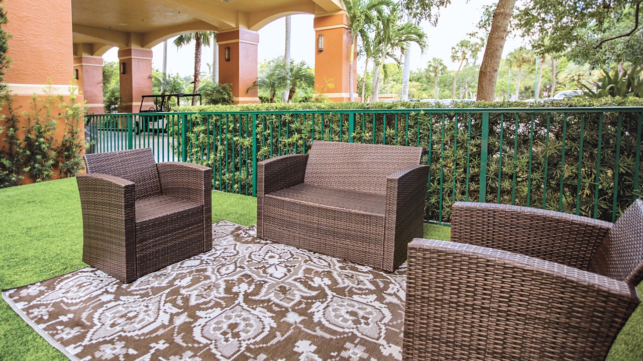 Photo of Patio Balcony in Survey Creek