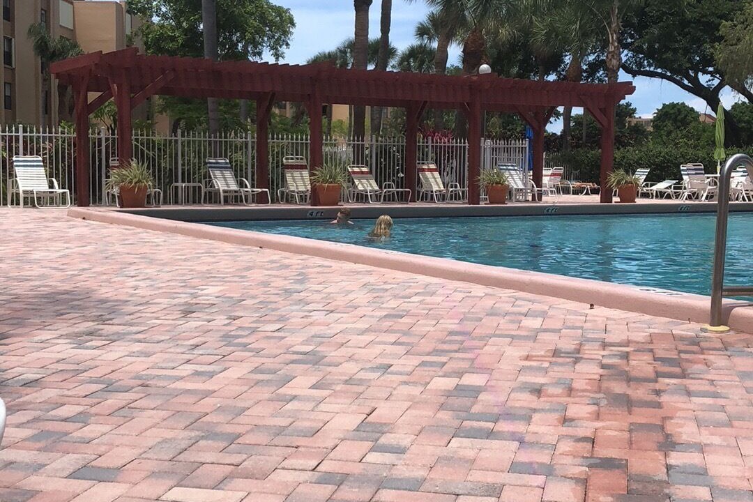 Photo of Outdoor in Tropic Palms