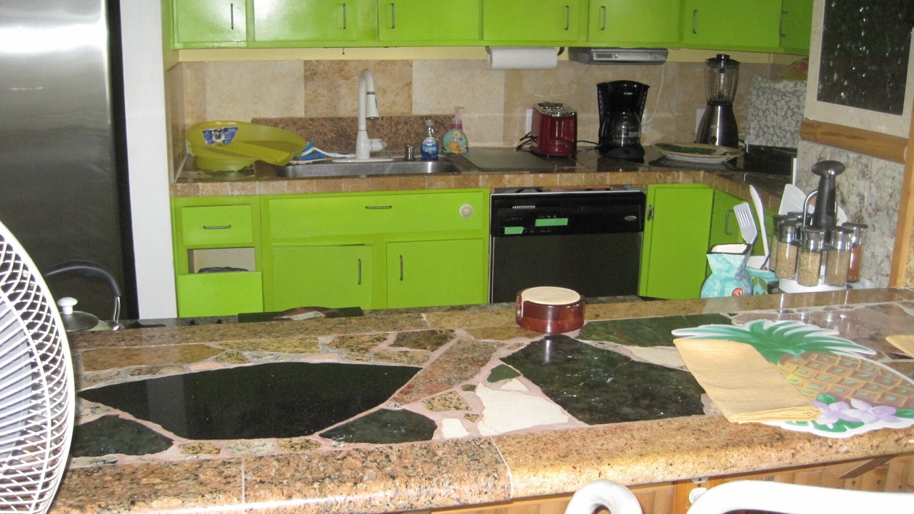Photo of Kitchen in Uptown - Upper Duval