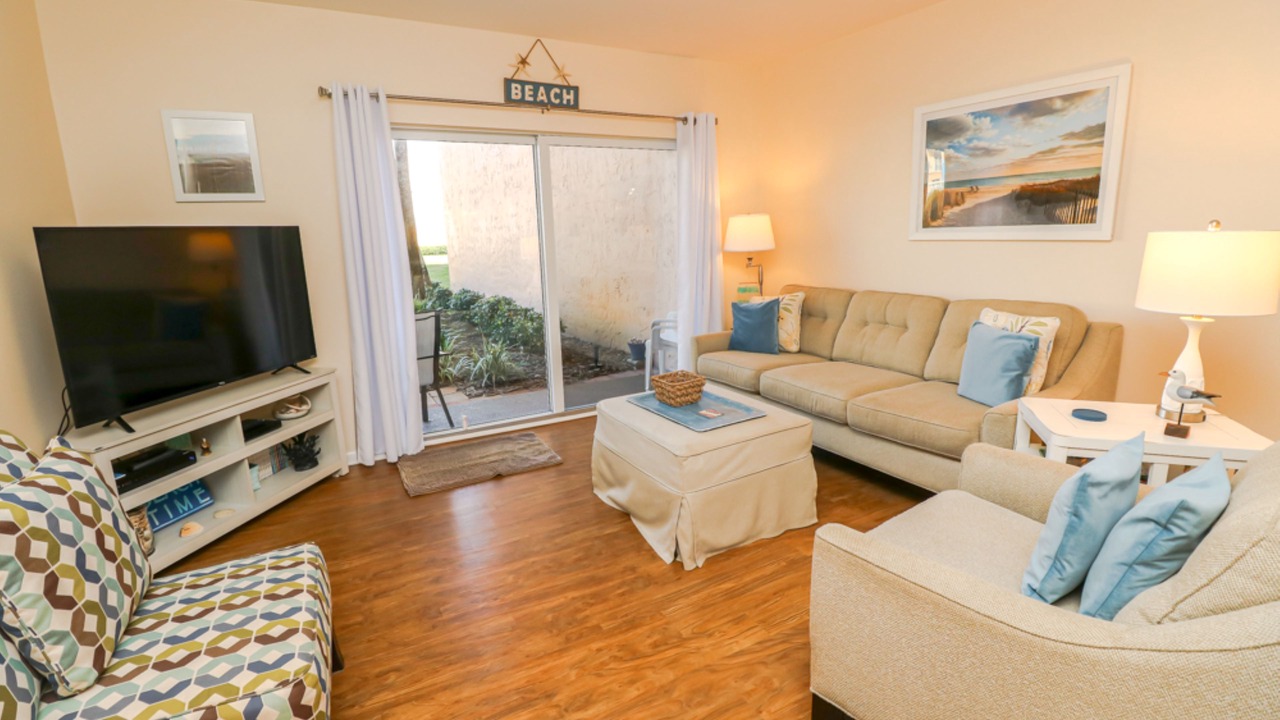 Photo of Livingroom in Butler Beach