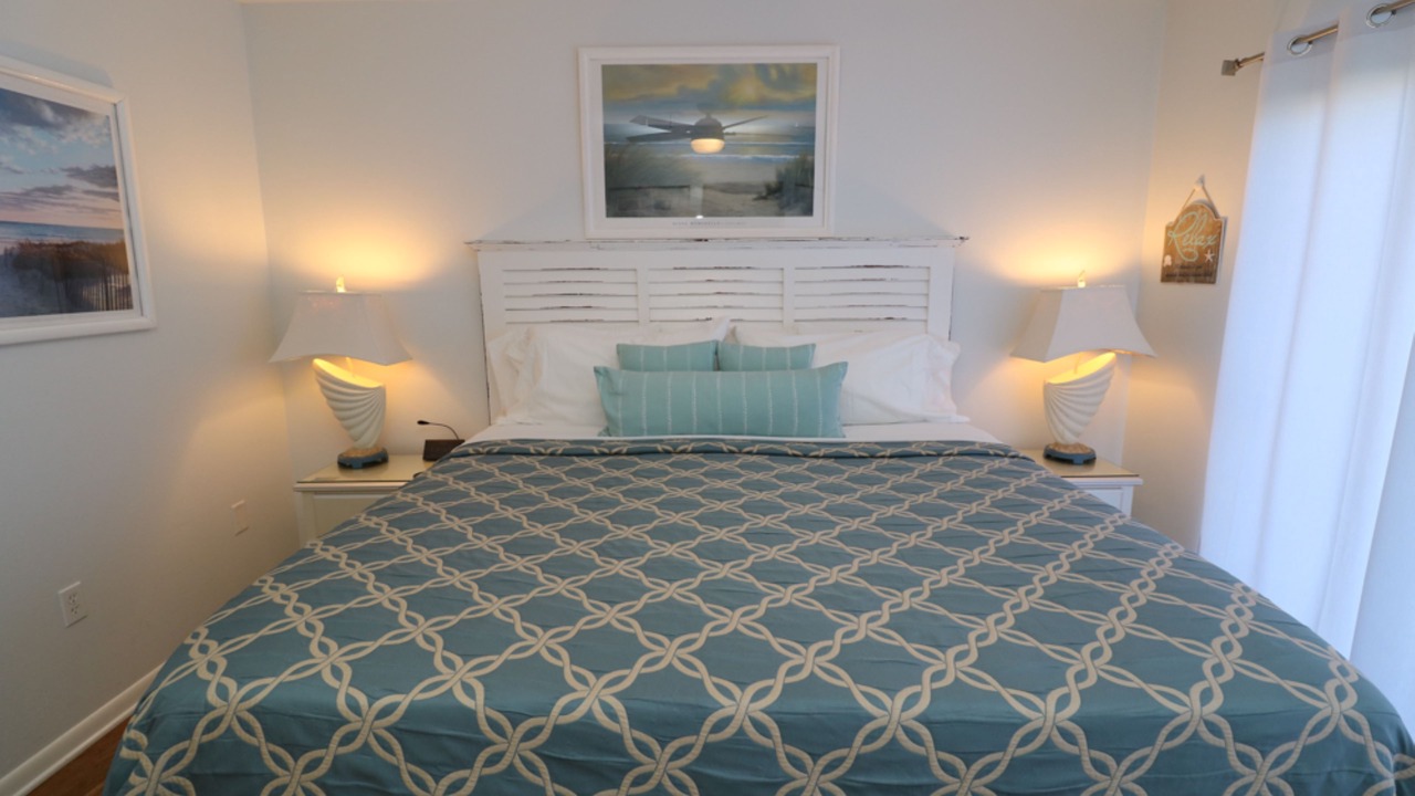 Photo of Bedroom in Butler Beach